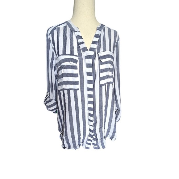 a.n.a Striped Black and White Blouse - Picture 3 of 5